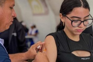 Lee más sobre el artículo Más de 110.000 personas han sido vacunadas contra la fiebre amarilla en Ibagué