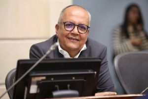 Lee más sobre el artículo Senador Óscar Barreto anunció su voto negativo a la reforma tributaria