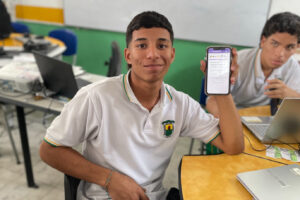 Lee más sobre el artículo Cerca de 800 jóvenes han presentado pruebas para acceder a becas de ‘Programadores del Futuro’