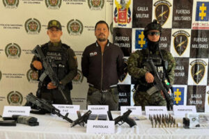 Lee más sobre el artículo Capturaron en el Tolima al segundo cabecilla y jefe de finanzas del Frente Joaquín González