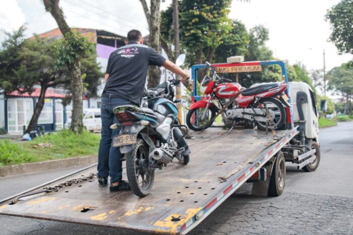 Lee más sobre el artículo 12 vehículos han sido inmovilizados durante la jornada sin carro y sin moto en Ibagué