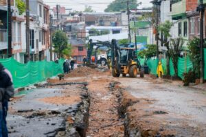 Lee más sobre el artículo 100 cuadras de barrios serán intervenidas con una nueva fase del ‘Combo 3×1’ del IBAL