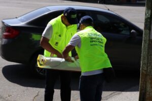 Lee más sobre el artículo 146 pendones y pasacalles políticos han sido retirados en Ibagué por no cumplir la normativa vigente