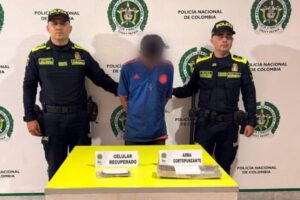 Lee más sobre el artículo Con cuchillo en mano, ‘Ronaldo’ le robó el celular a un adulto mayor en pleno centro de Ibagué