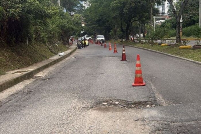 Lee más sobre el artículo Comenzó la rehabilitación vial en el ingreso a la Ciudadela Simón Bolívar, en la comuna Ocho de Ibagué